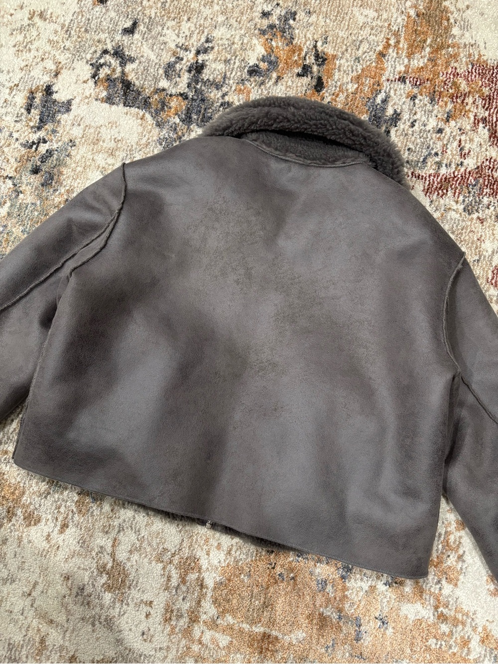 Jakke Vera Reversible Faux-Shearling Aviator Jacket - Picture 6 of 8